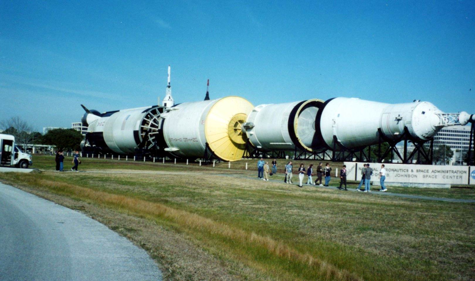 saturn-v-6