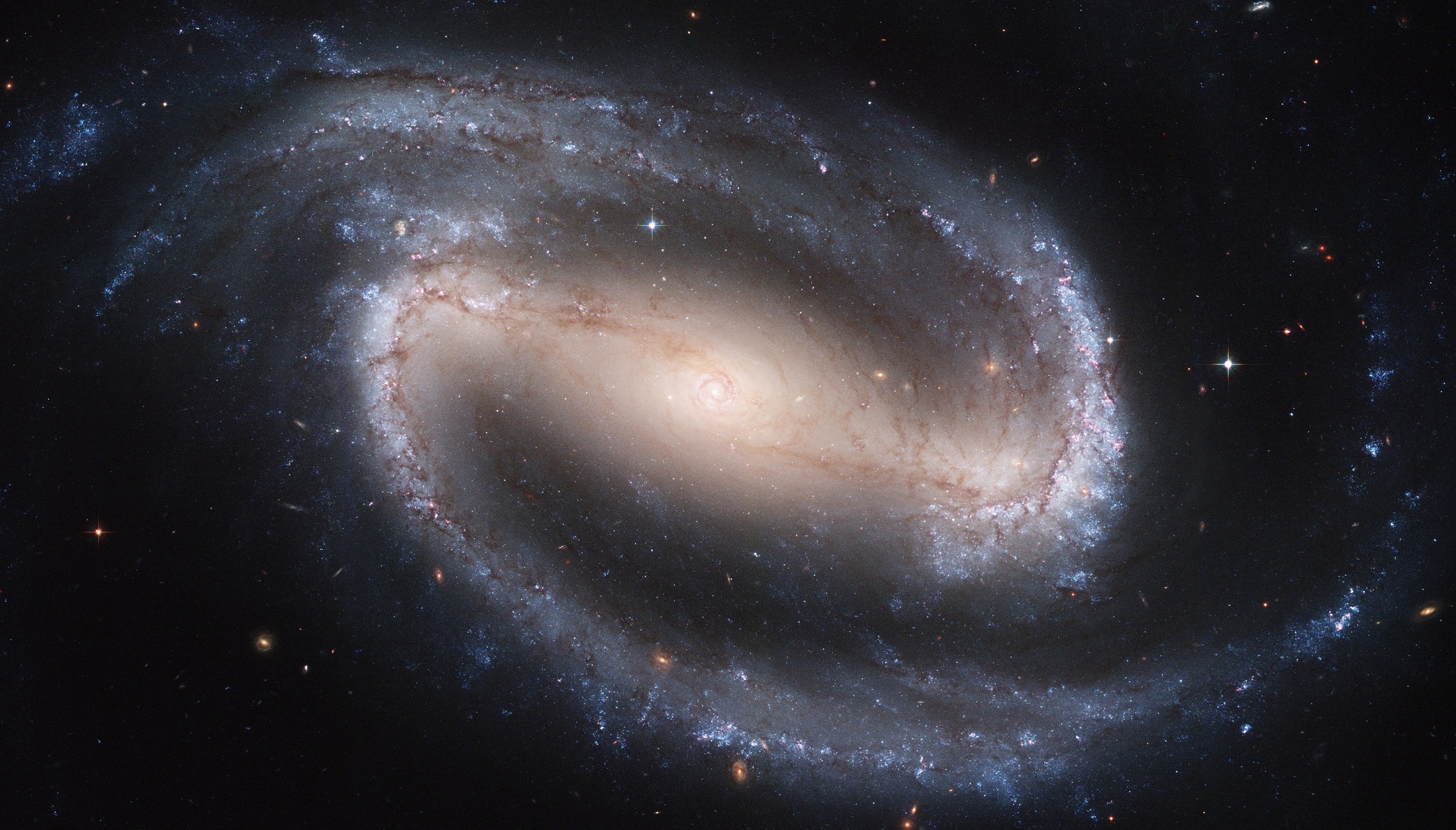 ngc1300_hst