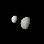 Reia_Tetis_NAC_ISS_Cassini_200412