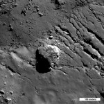 pico_central_Tycho_vert_NAC_LROC_100611