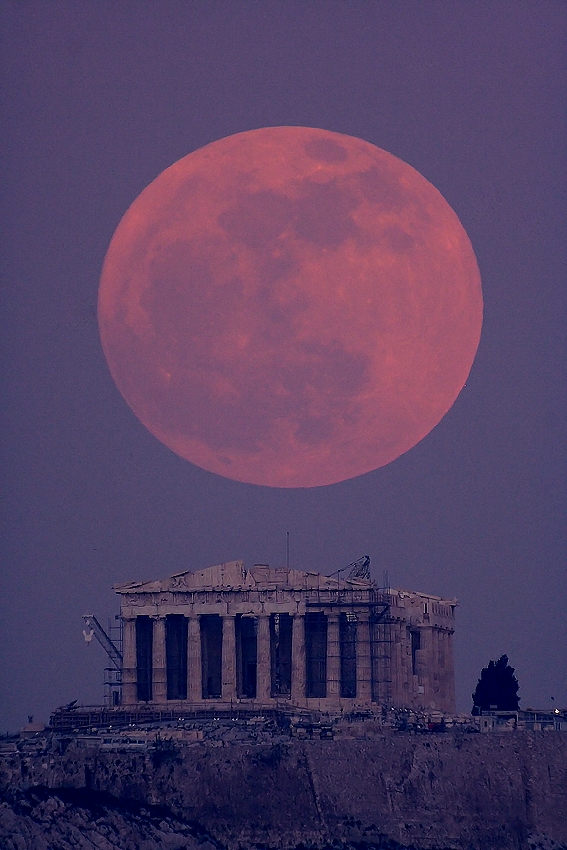Lunar Parthenon