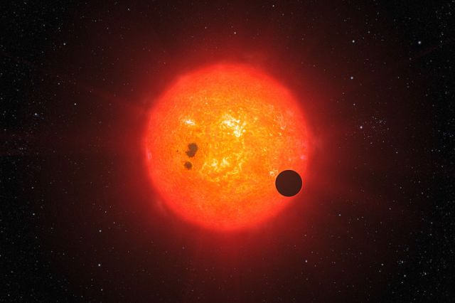 Resultado de imagem para Astrónomos amadores descobrem estrela anã ao pé do Sol