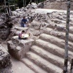 Arqueólogos no El Mirador, na Guatemala.