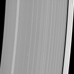 Bleriot_anel_A_Saturno_NAC_ISS_Cassini_111112