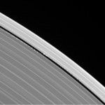 Dafne_NAC_ISS_Cassini_020413