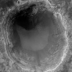 Tarrafal_Marte_HiRISE_MRO_150412